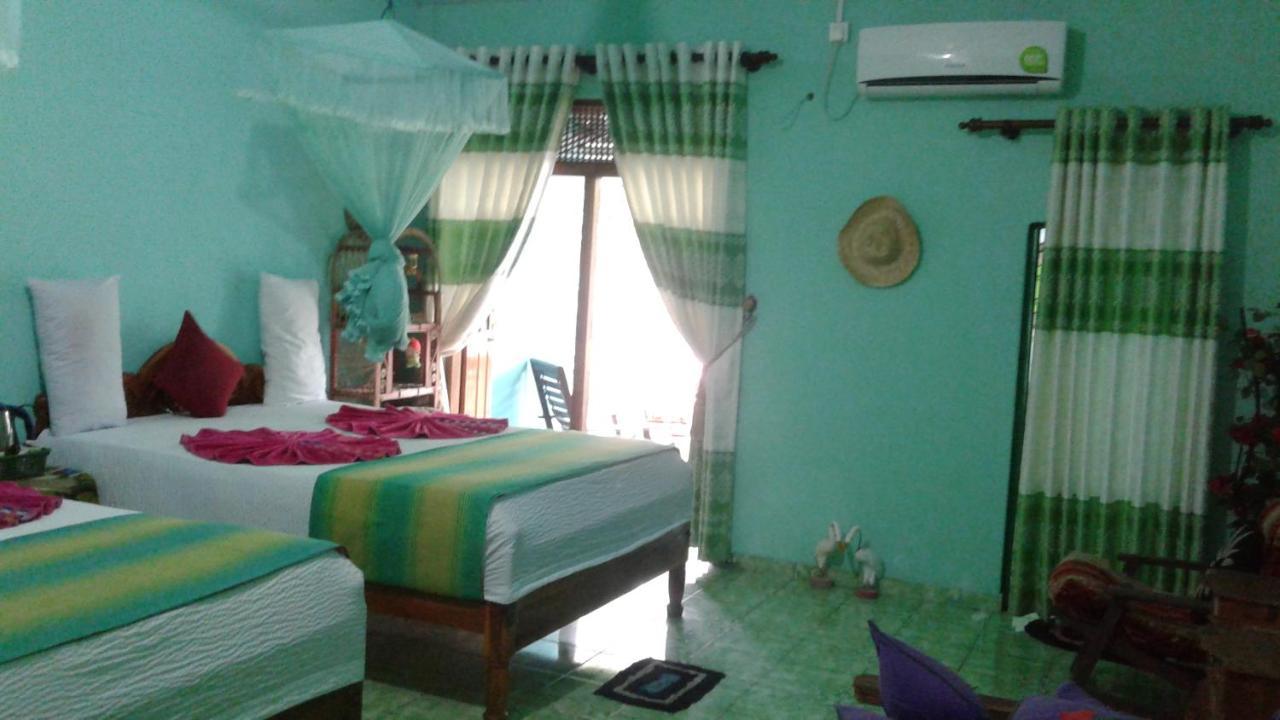 Flower Inn Sigirîya Extérieur photo